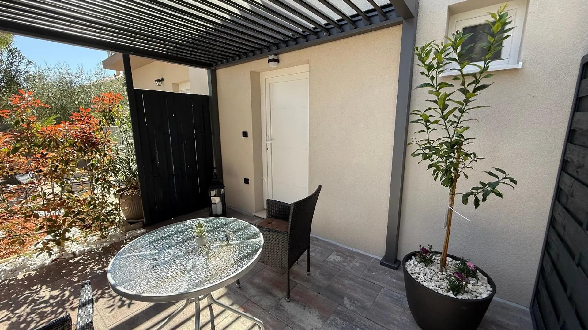 Sara Residence Zadar 0*,  Croatia